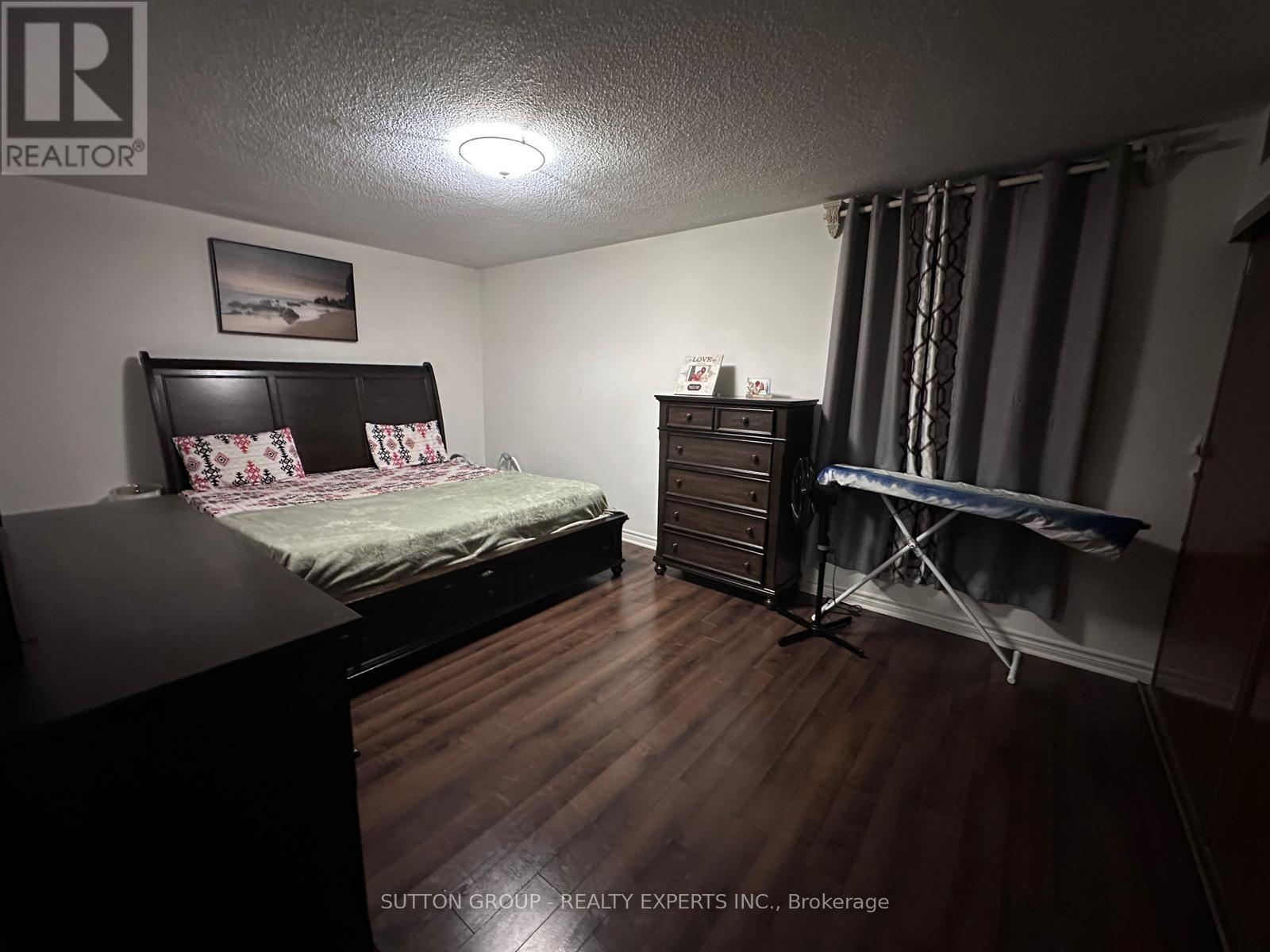 1810 - 21 Knightsbridge Road, Brampton, Ontario  L6T 3Y1 - Photo 11 - W12492280