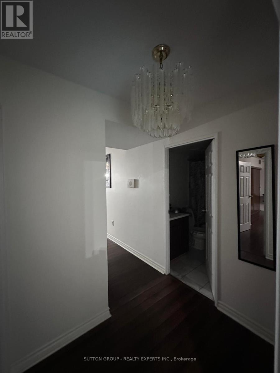 1810 - 21 Knightsbridge Road, Brampton, Ontario  L6T 3Y1 - Photo 14 - W12492280