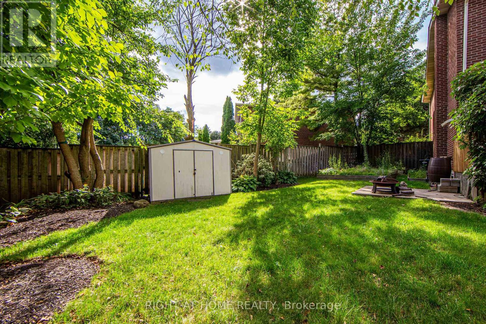 1020 Roxborough Drive, Oakville, Ontario  L6M 1E3 - Photo 46 - W12492300