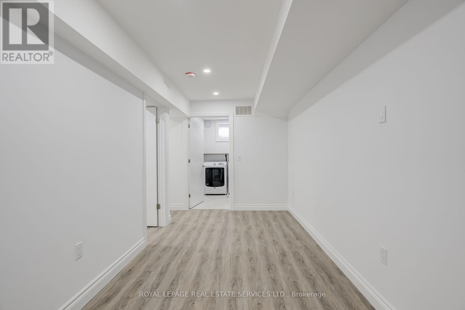 Main Floor A - 94 Wallace Avenue, Toronto, Ontario  M6H 1T5 - Photo 21 - W12492362