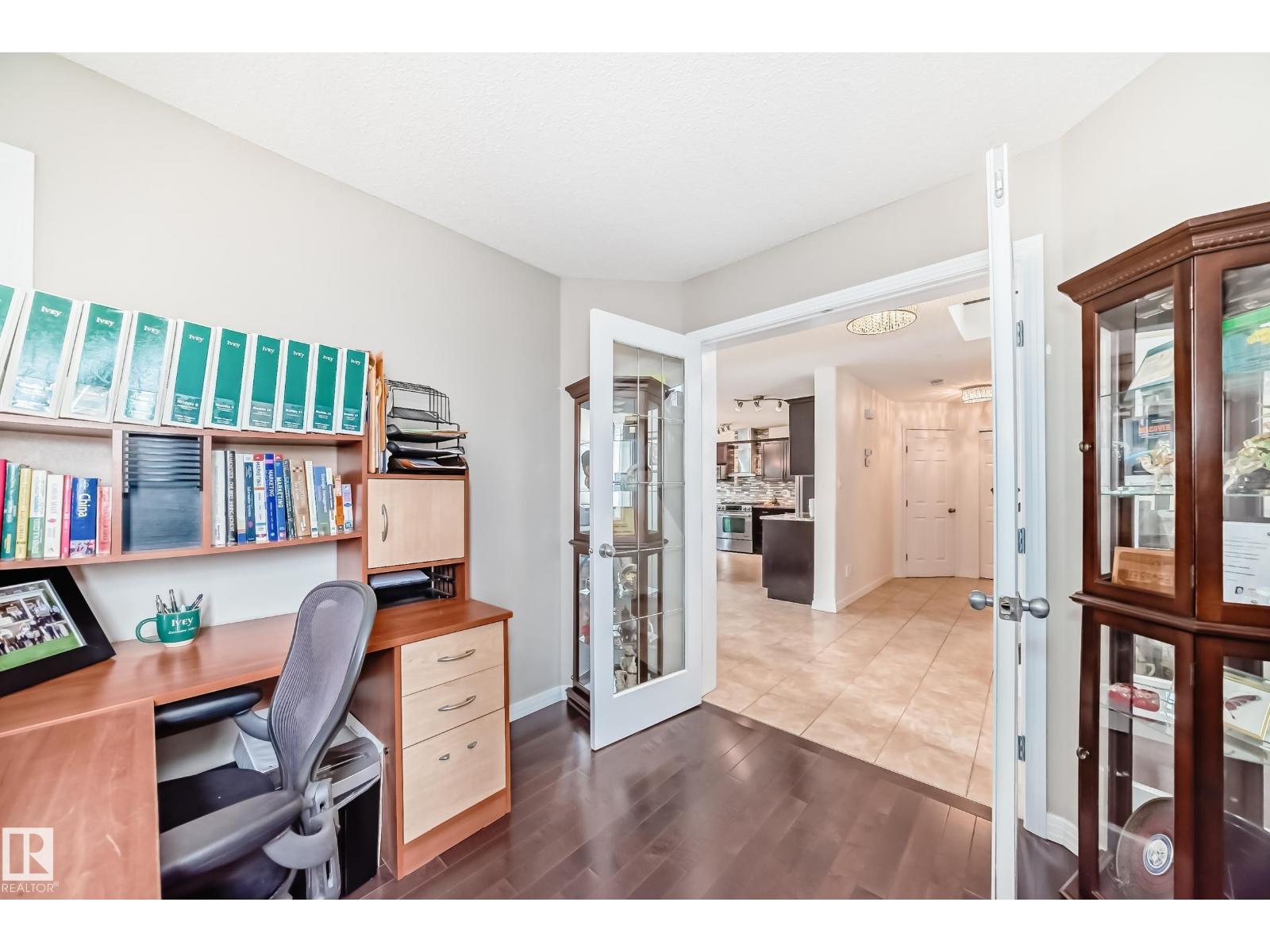 6995 Strom Ln Nw, Edmonton, Alberta  T6R 0P1 - Photo 21 - E4464055