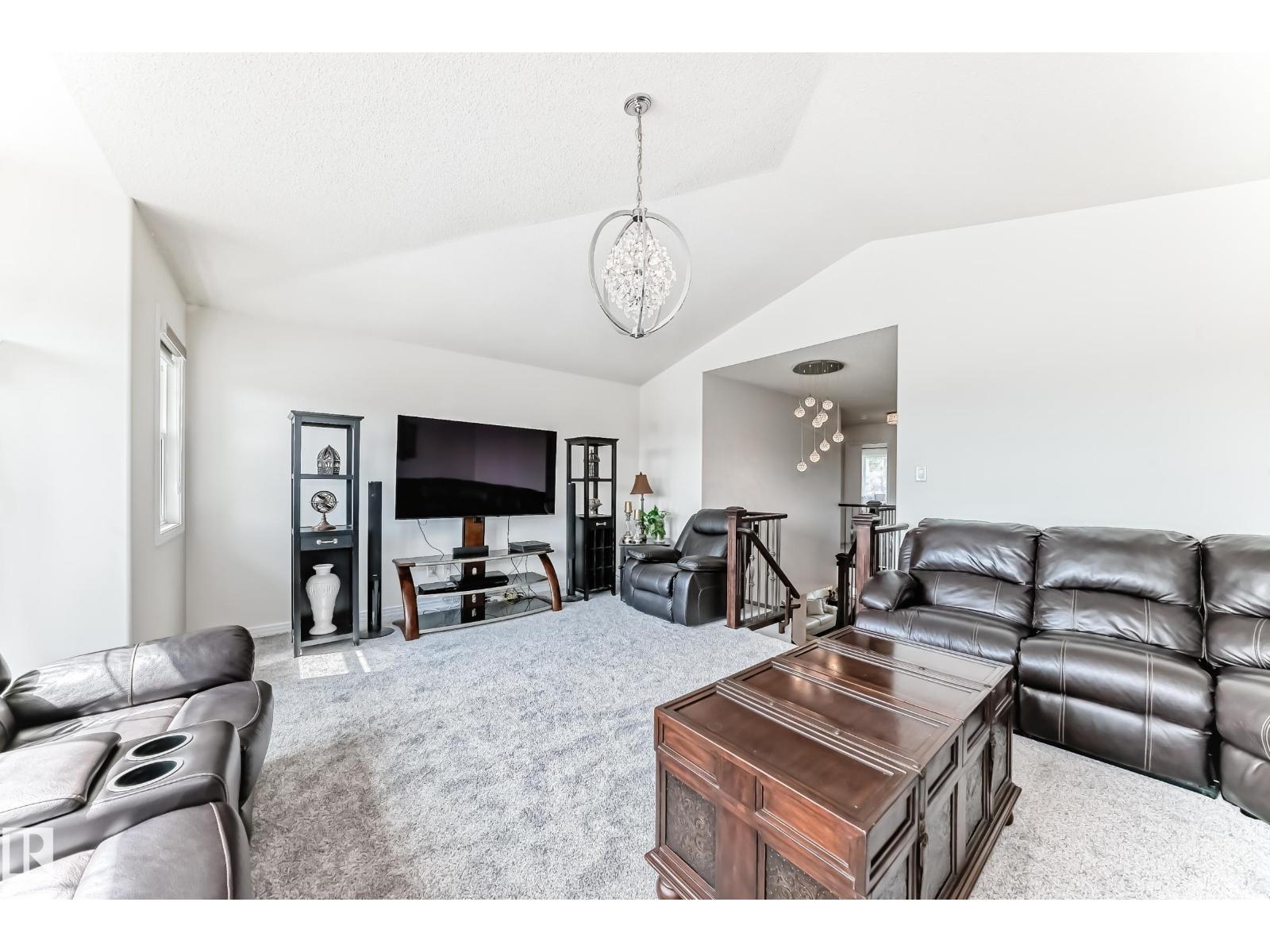 6995 Strom Ln Nw, Edmonton, Alberta  T6R 0P1 - Photo 46 - E4464055