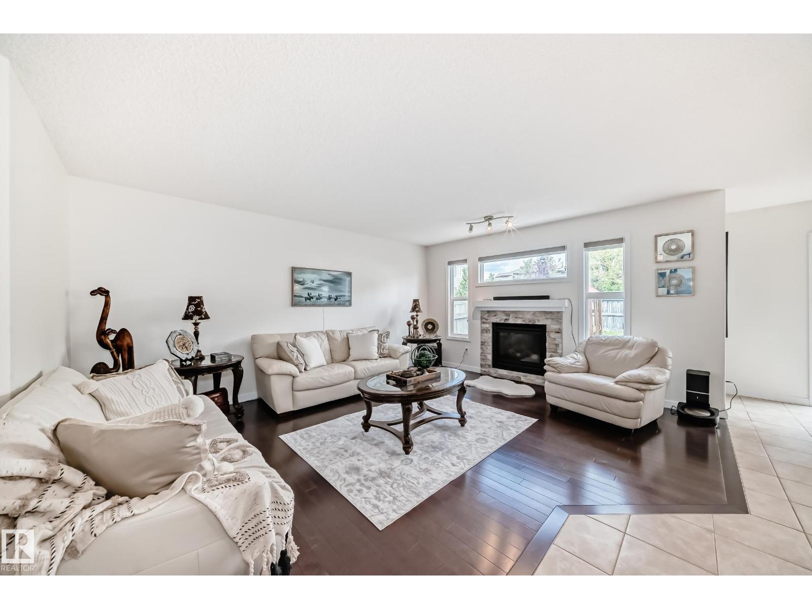 6995 Strom Ln Nw, Edmonton, Alberta  T6R 0P1 - Photo 6 - E4464055