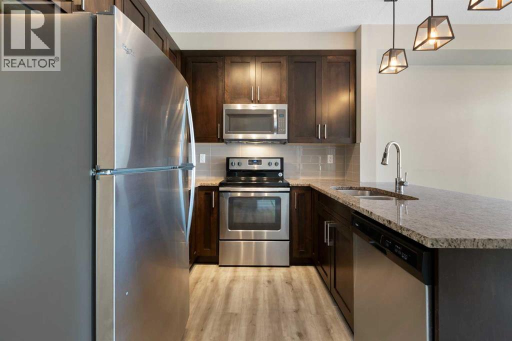 406, 10 Walgrove Walk Se, Calgary, Alberta  T2X 4E3 - Photo 3 - A2246081