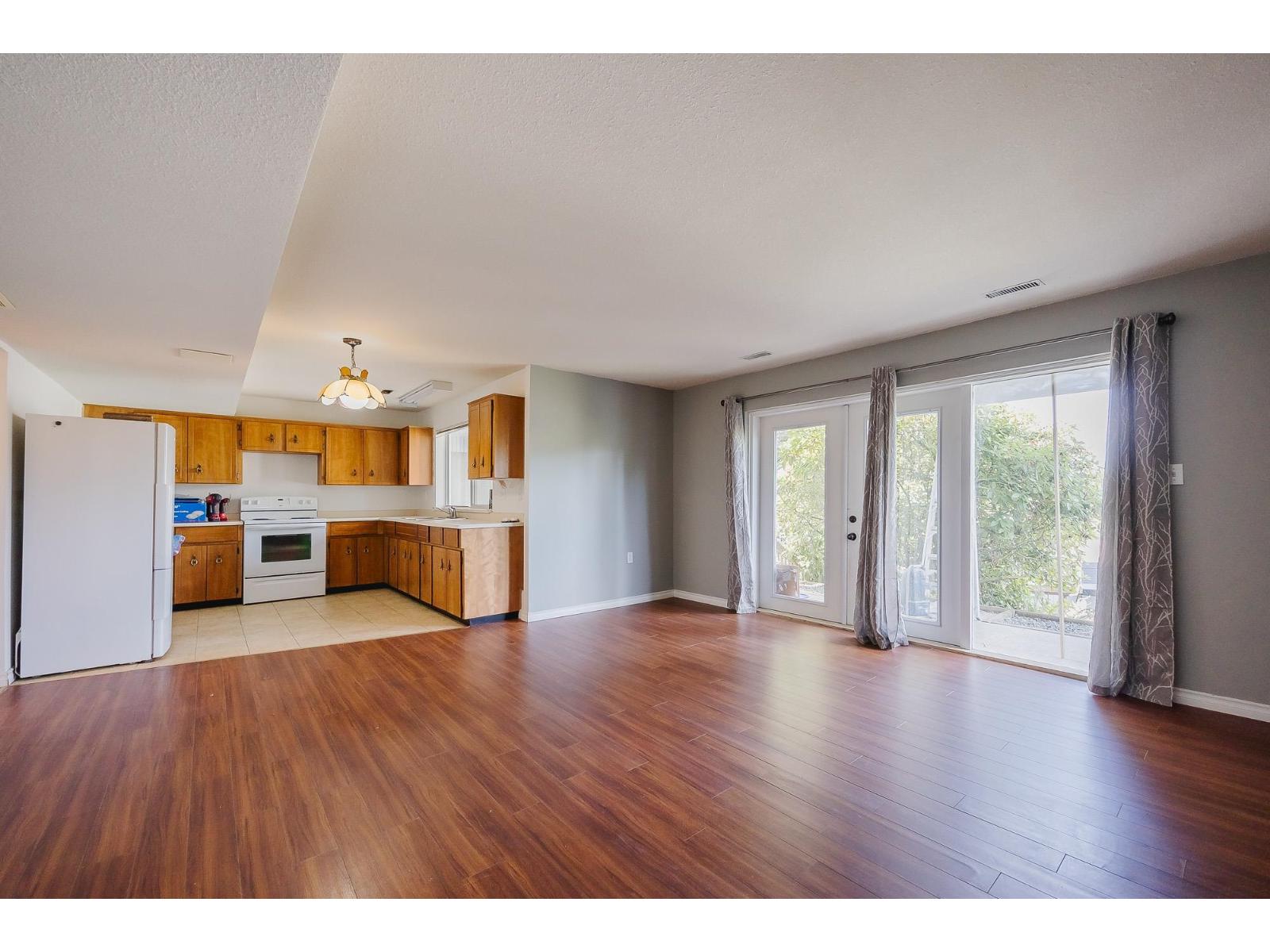 33033 Banff Place, Abbotsford, British Columbia  V2S 7B1 - Photo 25 - R3063007
