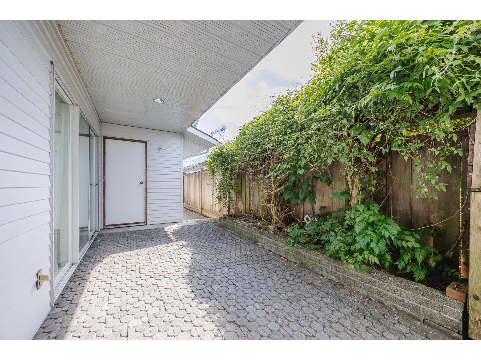 33033 Banff Place, Abbotsford, British Columbia  V2S 7B1 - Photo 16 - R3063007