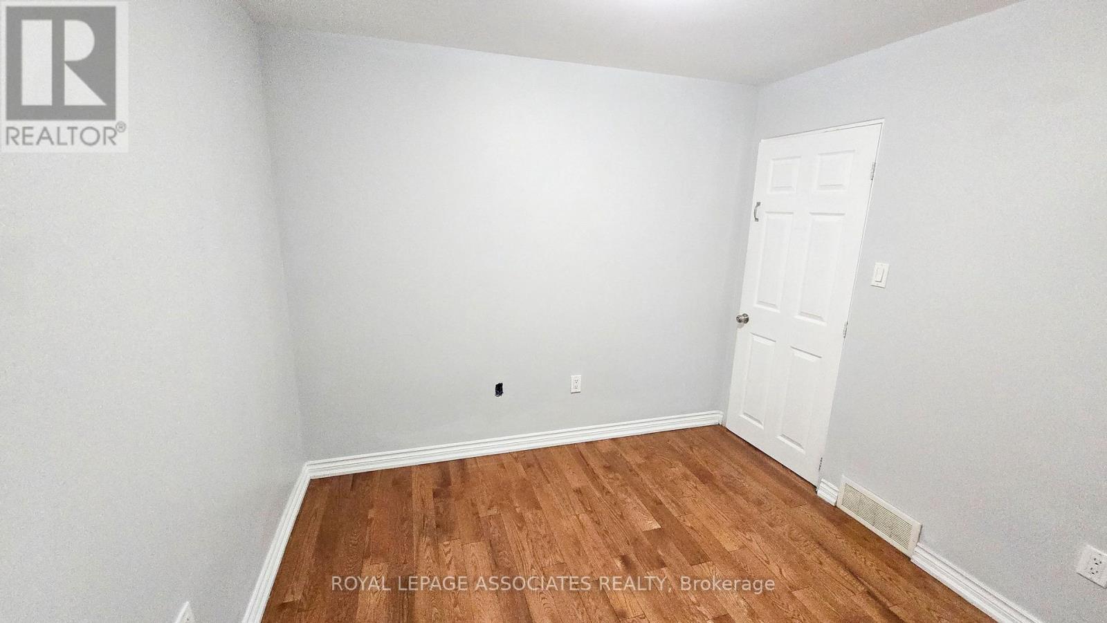 455 Main Street W, Hamilton, Ontario  L8P 1K5 - Photo 18 - X12492128