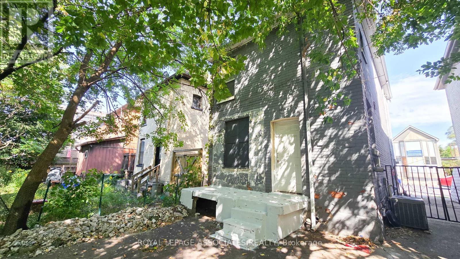 455 Main Street W, Hamilton, Ontario  L8P 1K5 - Photo 33 - X12492128