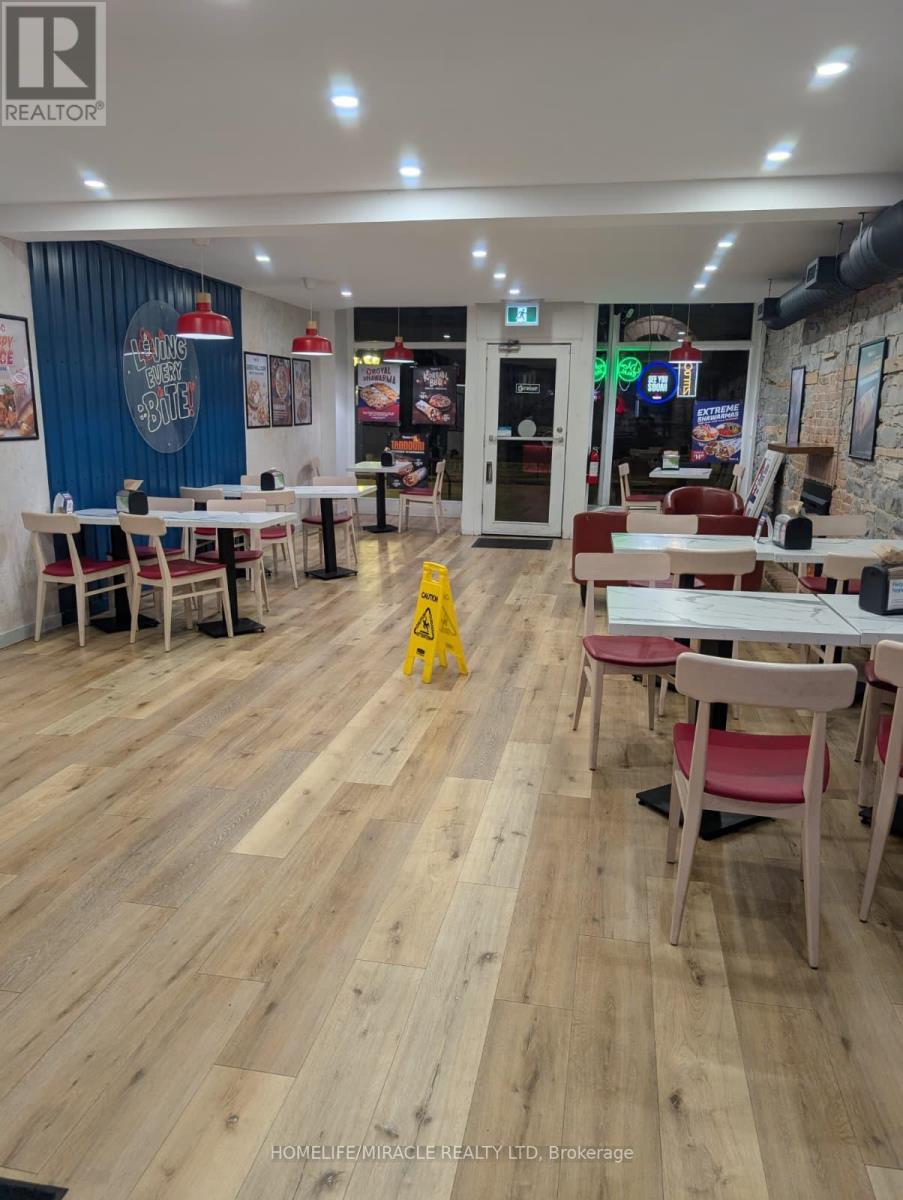 320 Princess Street, Kingston, Ontario  K7L 1B6 - Photo 12 - X12492170