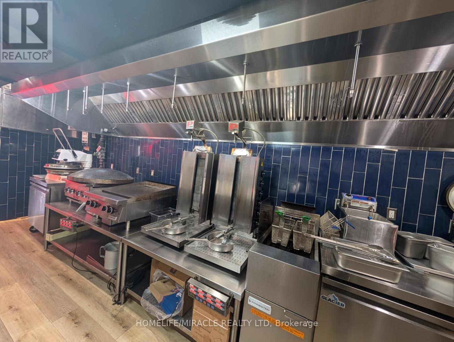 320 Princess Street, Kingston, Ontario  K7L 1B6 - Photo 14 - X12492170