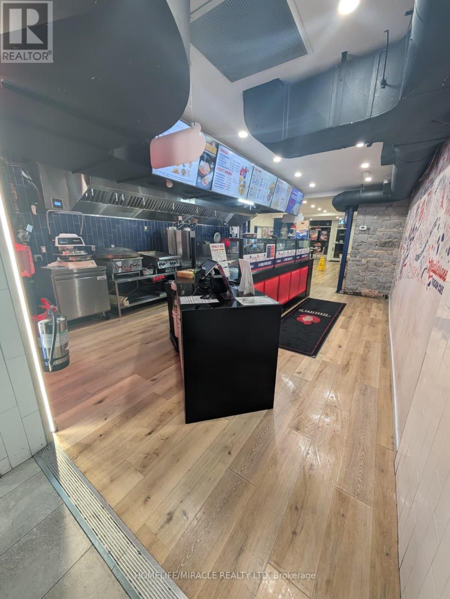 320 Princess Street, Kingston, Ontario  K7L 1B6 - Photo 18 - X12492170