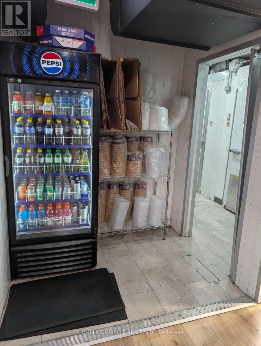 320 Princess Street, Kingston, Ontario  K7L 1B6 - Photo 20 - X12492170