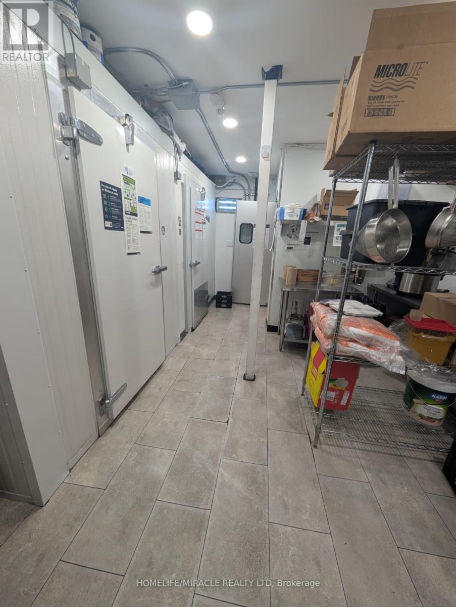 320 Princess Street, Kingston, Ontario  K7L 1B6 - Photo 22 - X12492170