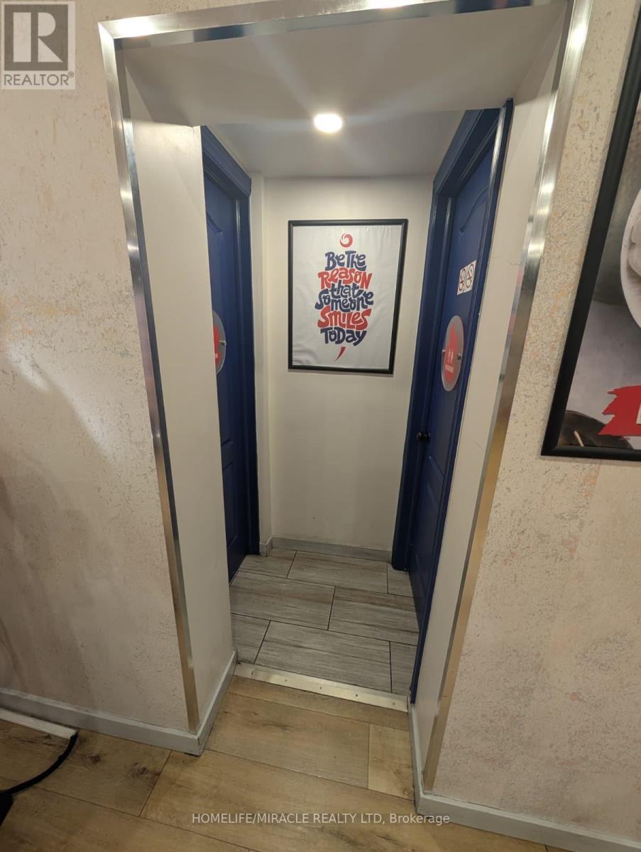 320 Princess Street, Kingston, Ontario  K7L 1B6 - Photo 29 - X12492170