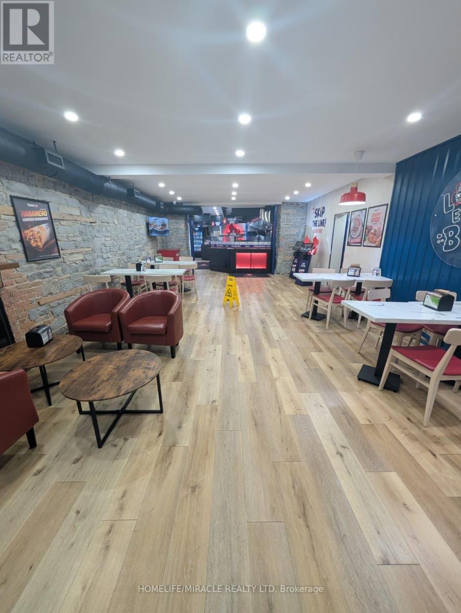 320 Princess Street, Kingston, Ontario  K7L 1B6 - Photo 7 - X12492170