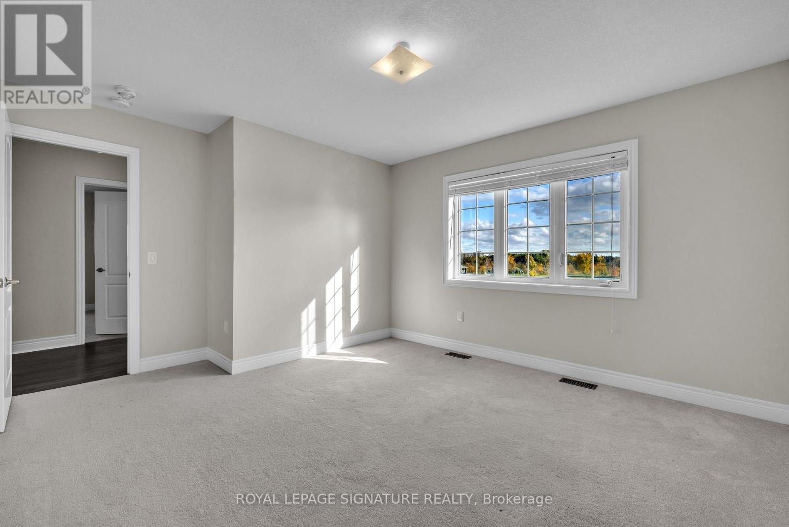 1089 Upper Thames Drive, Woodstock, Ontario  N4T 0H2 - Photo 21 - X12492258