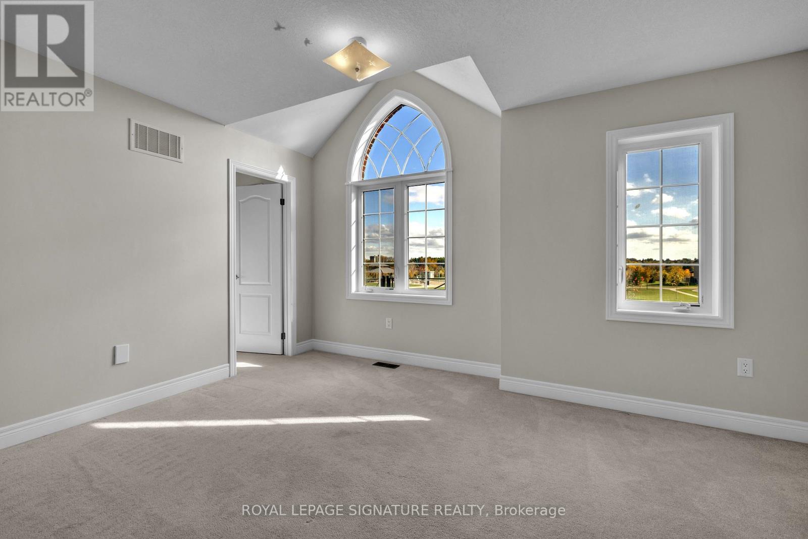 1089 Upper Thames Drive, Woodstock, Ontario  N4T 0H2 - Photo 22 - X12492258