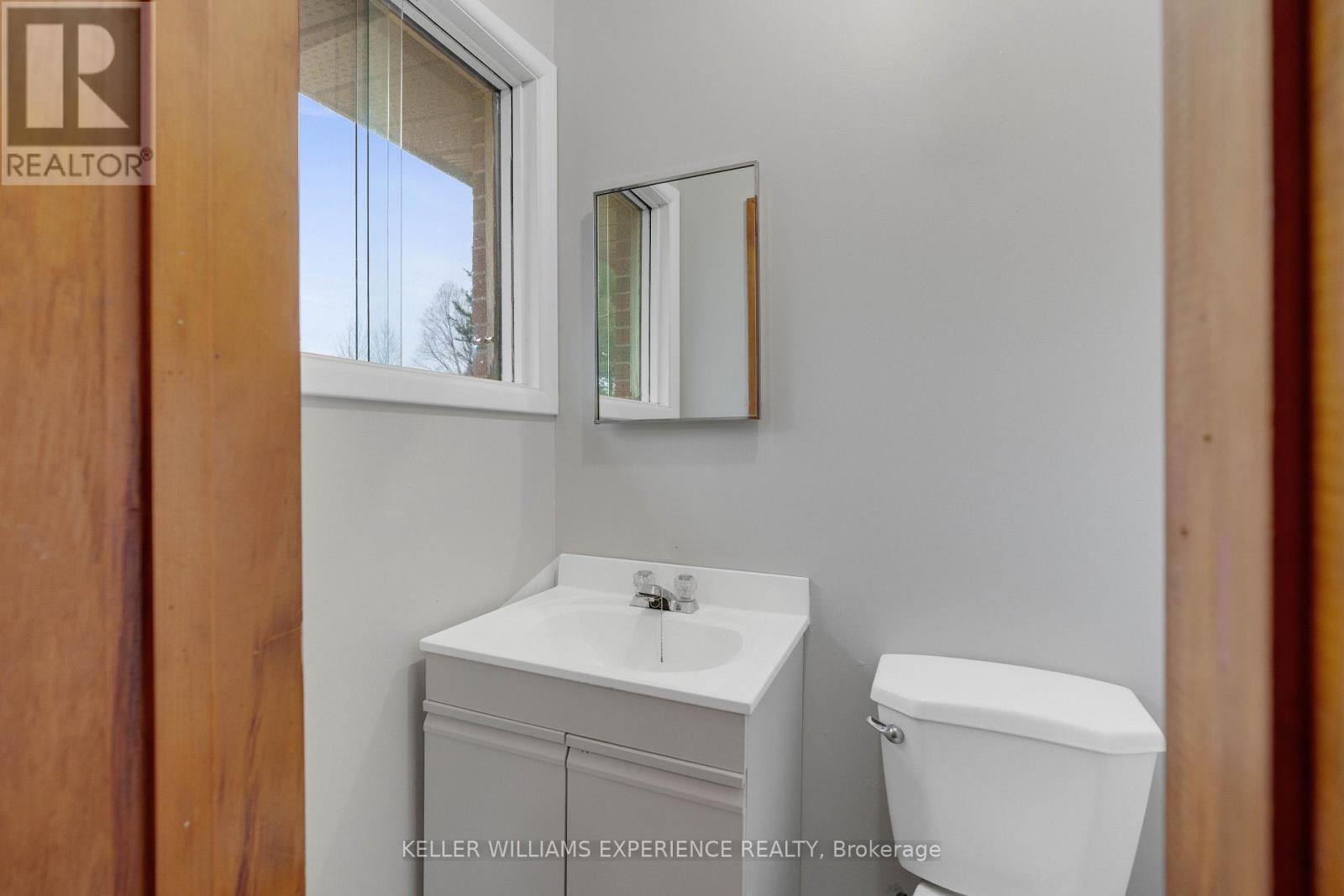 692 Forest Lake Road, Joly, Ontario  P0A 1Z0 - Photo 11 - X12492282