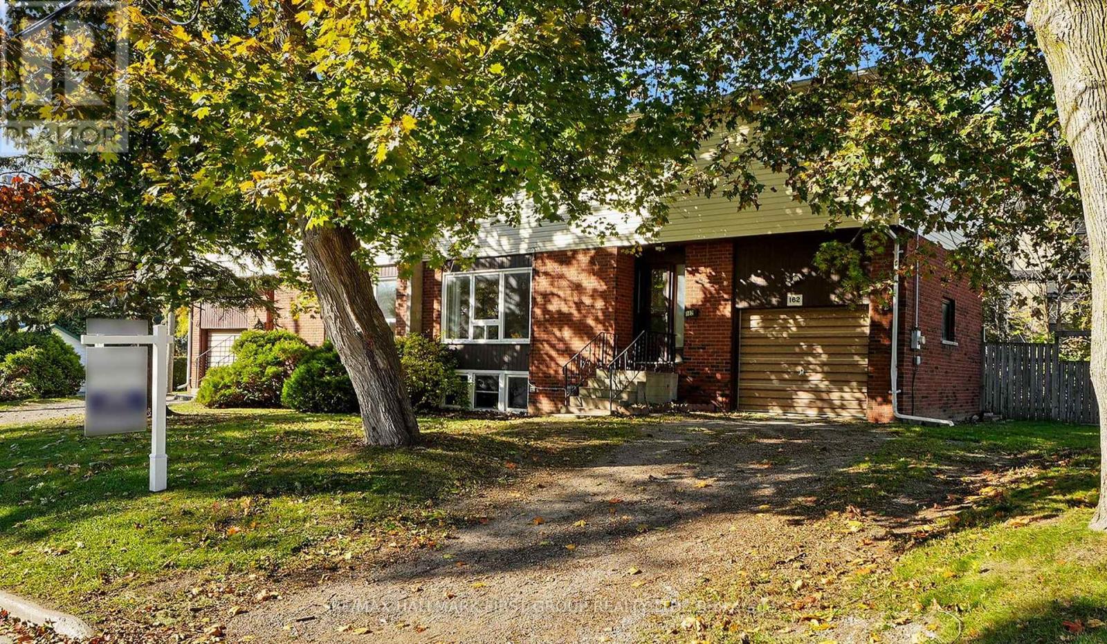 158/162 QUEEN STREET, Cobourg, Ontario