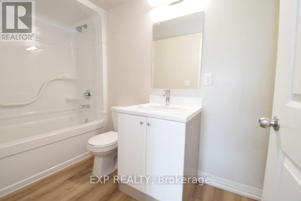 228 - 50 Herrick Avenue, St. Catharines, Ontario  L2P 0B8 - Photo 12 - X12492344