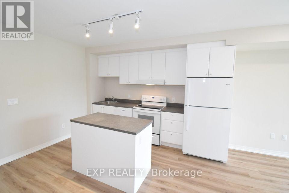 228 - 50 Herrick Avenue, St. Catharines, Ontario  L2P 0B8 - Photo 7 - X12492344