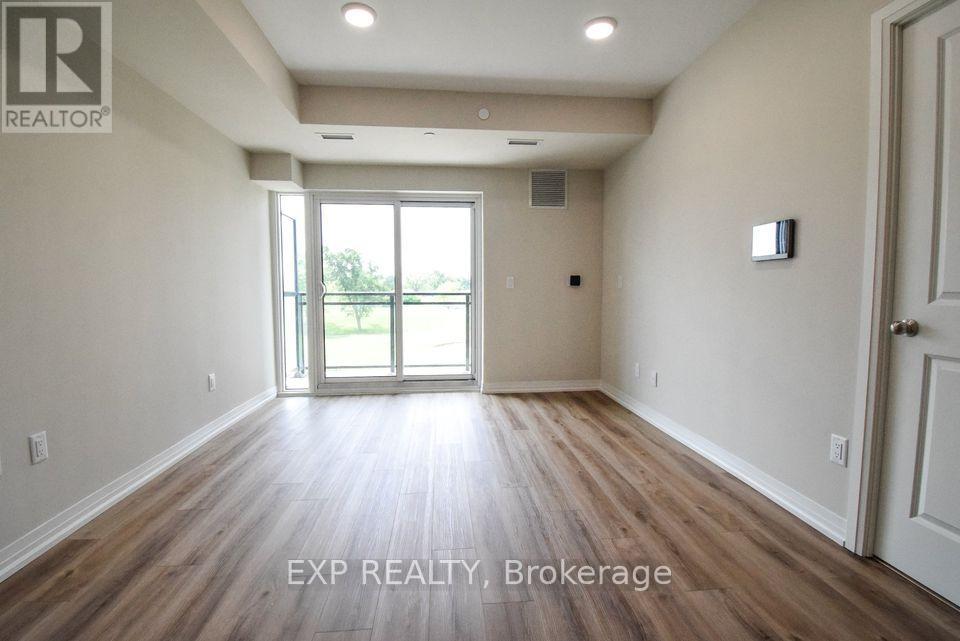 228 - 50 Herrick Avenue, St. Catharines, Ontario  L2P 0B8 - Photo 8 - X12492344