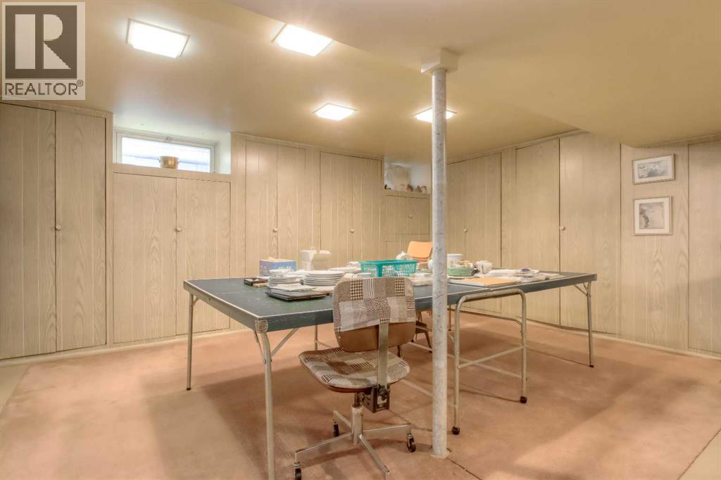 82 Wedgewood Drive Sw, Calgary, Alberta T3C 3G6 - Photo 32 - A2261667