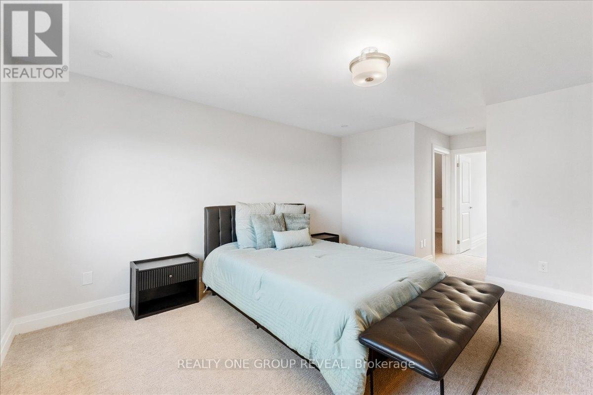 1054 Rippingale Trail, Peterborough, Ontario  K9H 0J8 - Photo 26 - X12492350