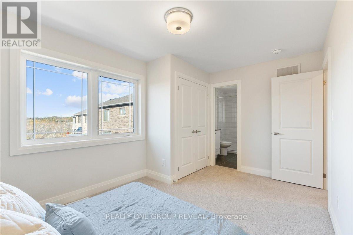 1054 Rippingale Trail, Peterborough, Ontario  K9H 0J8 - Photo 31 - X12492350