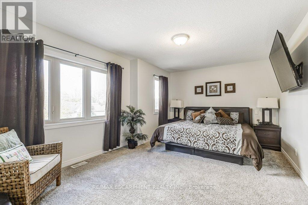 132a Scott Avenue, Brant, Ontario  N3L 0C9 - Photo 26 - X12492356