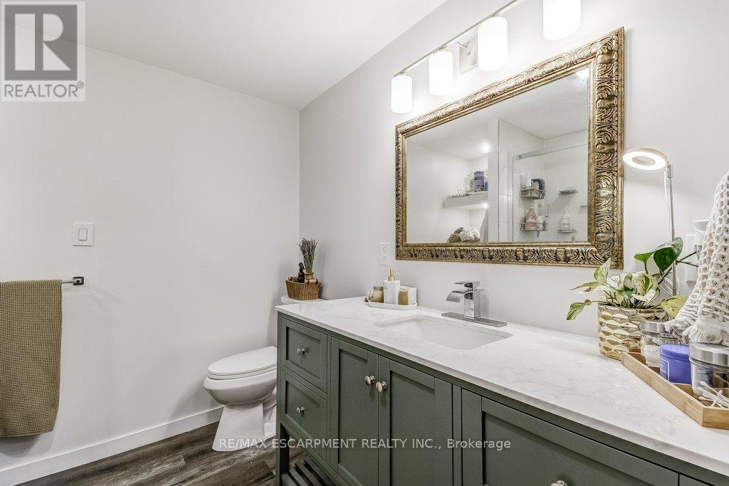 132a Scott Avenue, Brant, Ontario  N3L 0C9 - Photo 39 - X12492356