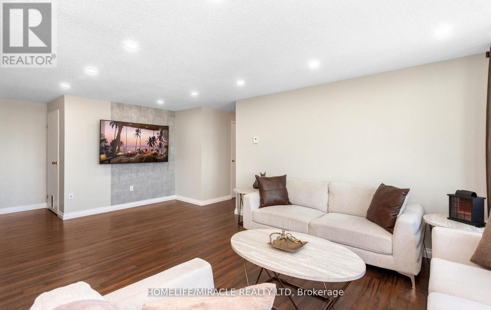 1705 - 35 Green Valley Drive, Kitchener, Ontario  N2P 2A5 - Photo 14 - X12492380