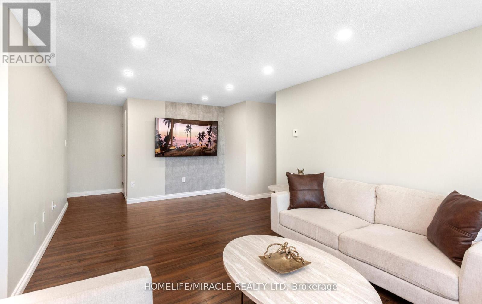 1705 - 35 Green Valley Drive, Kitchener, Ontario  N2P 2A5 - Photo 15 - X12492380