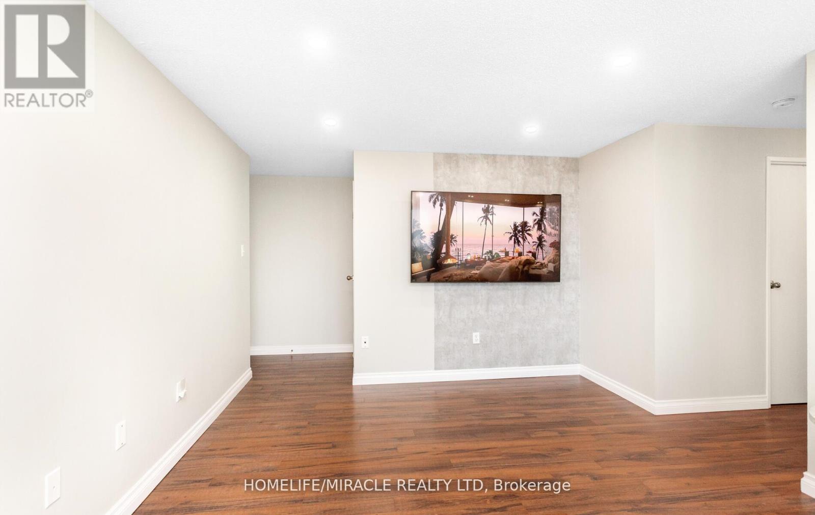 1705 - 35 Green Valley Drive, Kitchener, Ontario  N2P 2A5 - Photo 17 - X12492380