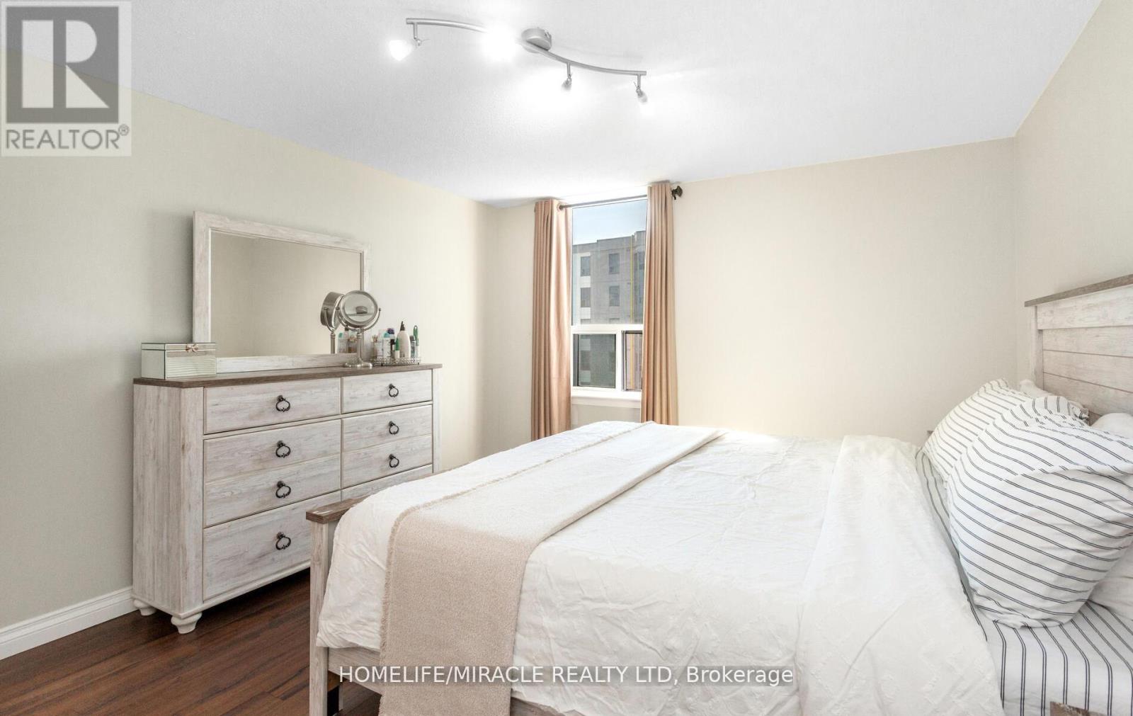 1705 - 35 Green Valley Drive, Kitchener, Ontario  N2P 2A5 - Photo 31 - X12492380