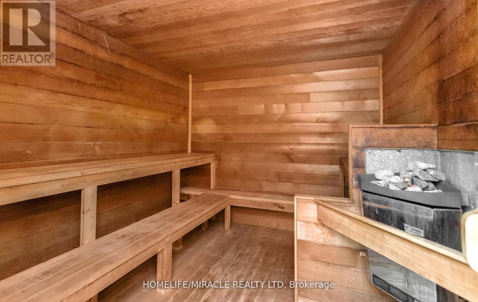 1705 - 35 Green Valley Drive, Kitchener, Ontario  N2P 2A5 - Photo 42 - X12492380