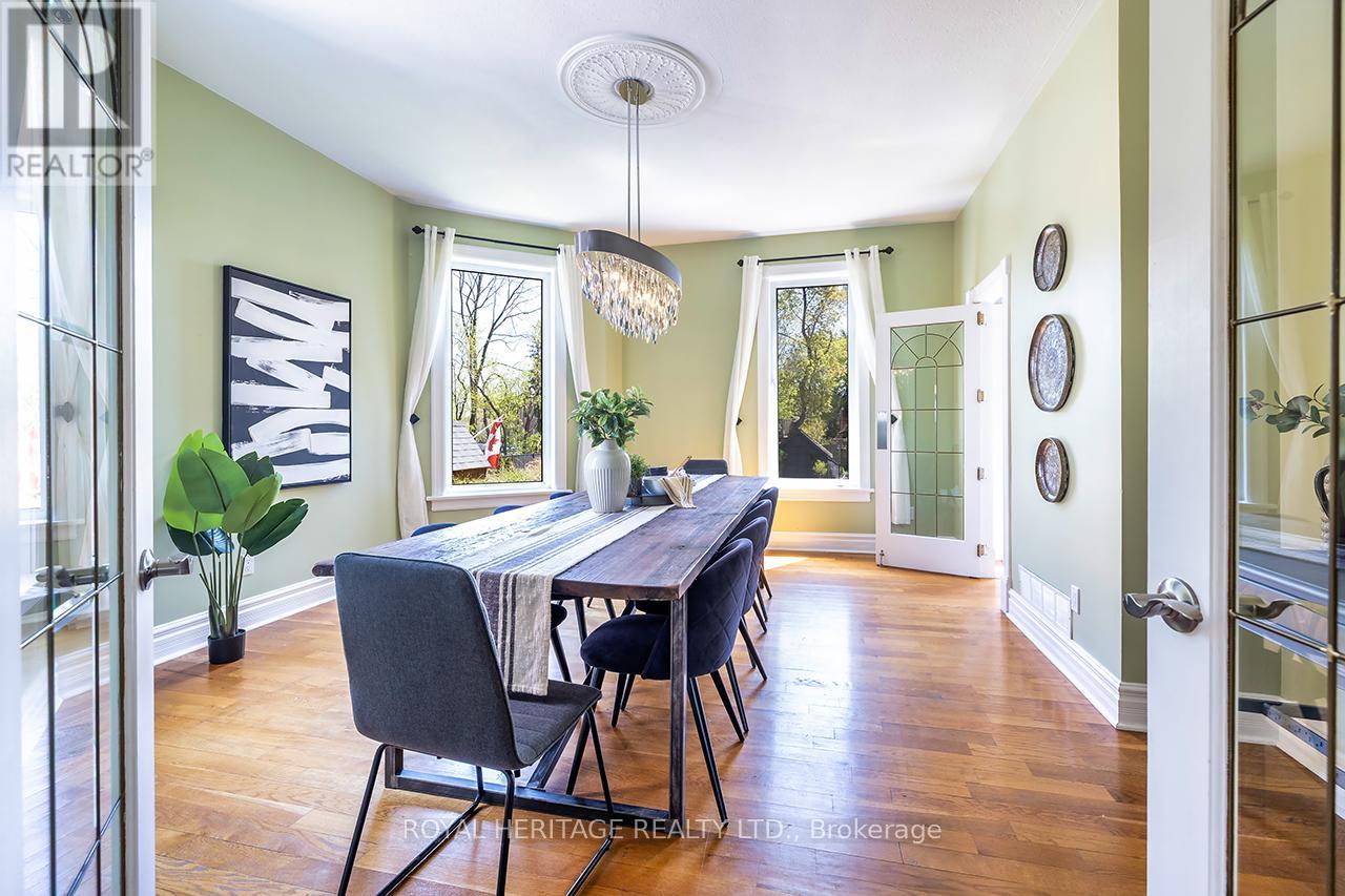 17 Francis Street, Kawartha Lakes, Ontario  K9V 3R7 - Photo 13 - X12492408