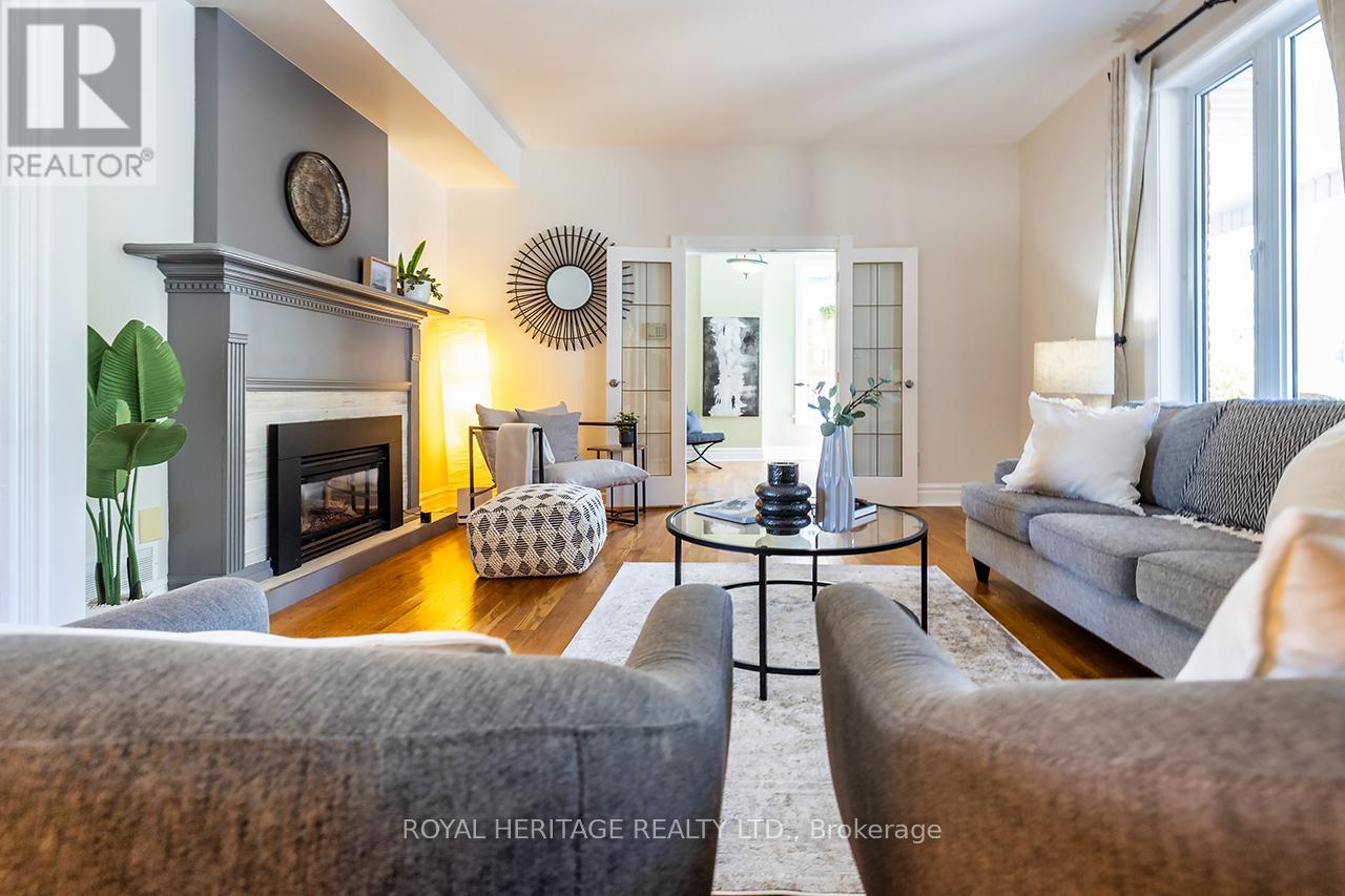 17 Francis Street, Kawartha Lakes, Ontario  K9V 3R7 - Photo 22 - X12492408