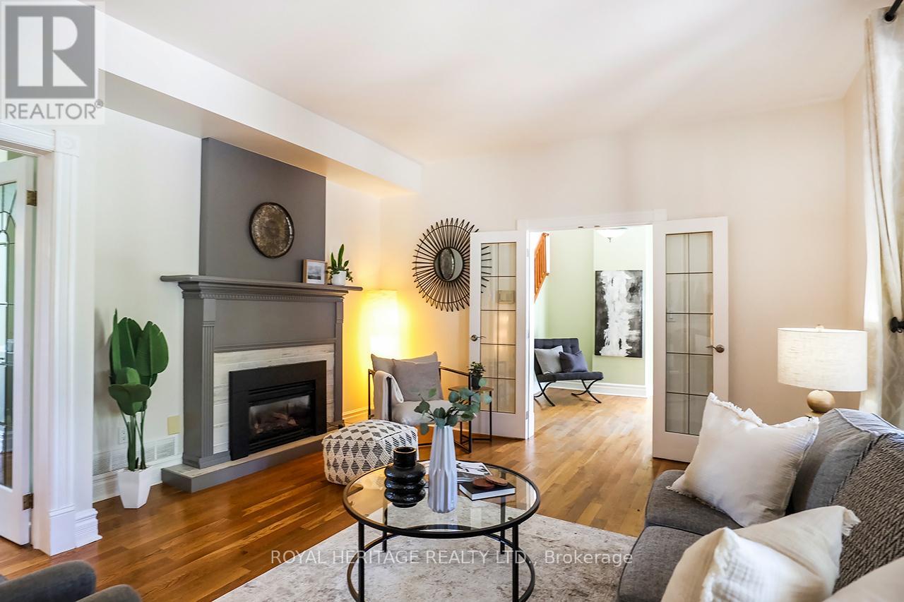 17 Francis Street, Kawartha Lakes, Ontario  K9V 3R7 - Photo 23 - X12492408