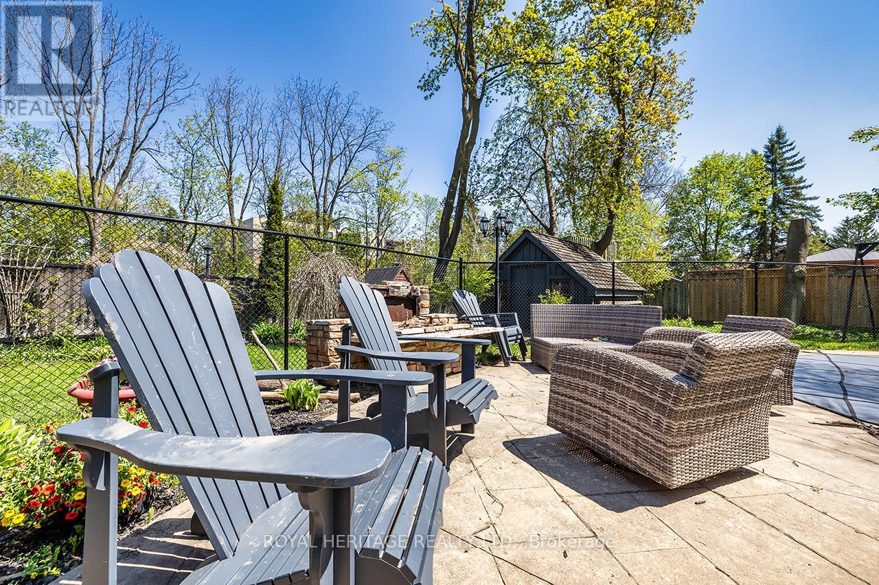 17 Francis Street, Kawartha Lakes, Ontario  K9V 3R7 - Photo 8 - X12492408