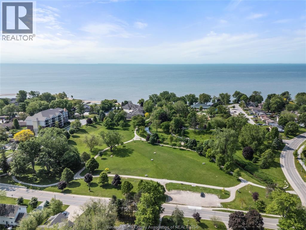 12 Lakeside Crescent, Kingsville, Ontario  N9Y 4C1 - Photo 5 - 25027615