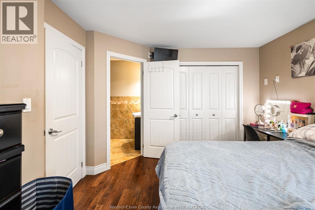 4765 Barcelona, Windsor, Ontario  N9G 3G1 - Photo 11 - 25027609