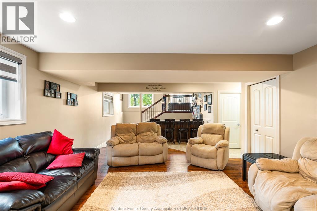 4765 Barcelona, Windsor, Ontario  N9G 3G1 - Photo 21 - 25027609