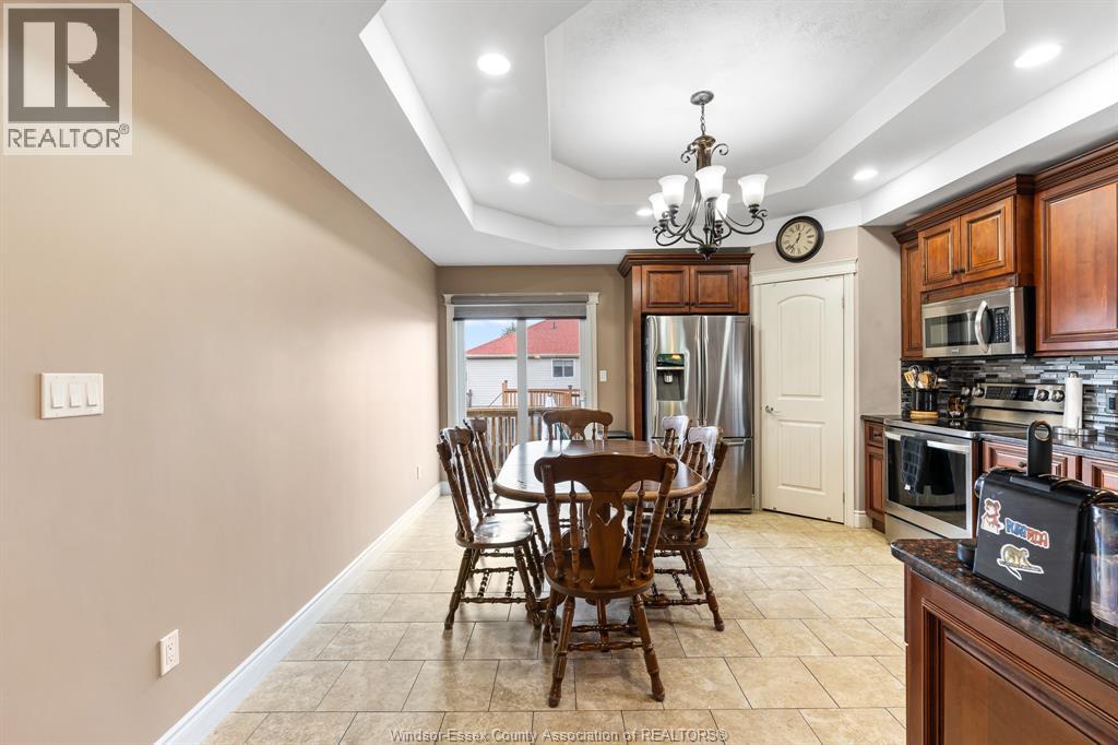 4765 Barcelona, Windsor, Ontario  N9G 3G1 - Photo 7 - 25027609