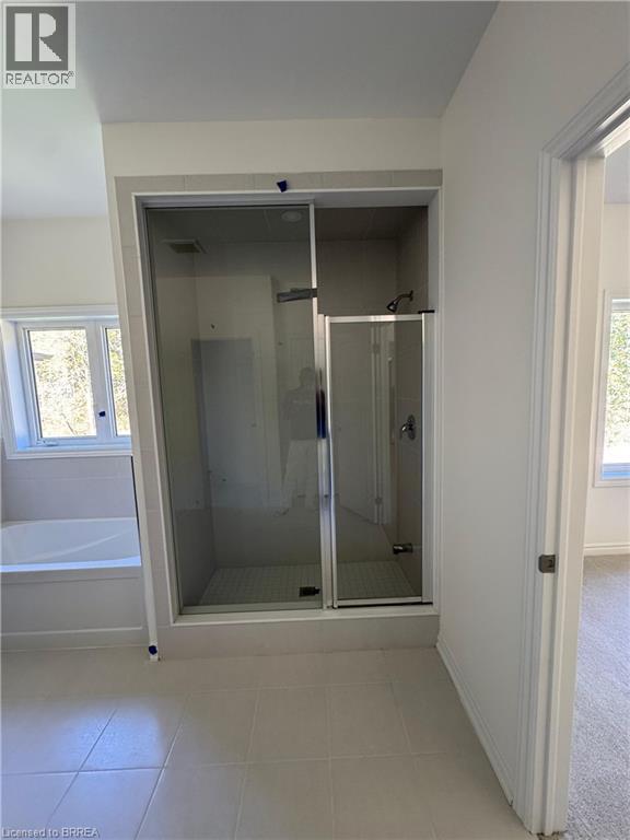 17 Mckernan Avenue, Brantford, Ontario  N3V 0C2 - Photo 2 - 40784241