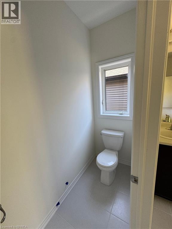 17 Mckernan Avenue, Brantford, Ontario  N3V 0C2 - Photo 7 - 40784241