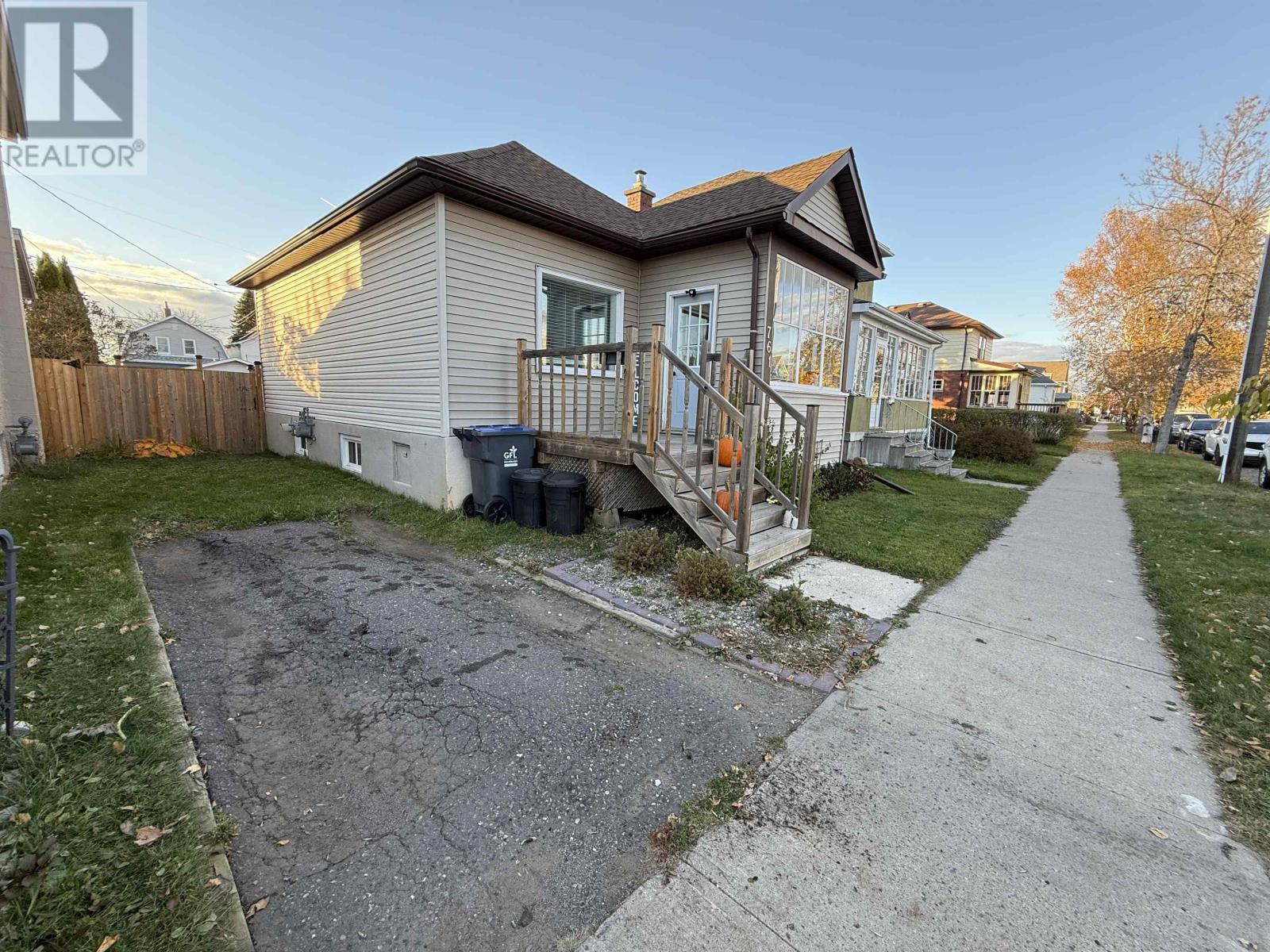 761 Franklin St S, Thunder Bay, Ontario  P7E 1S1 - Photo 2 - TB253354