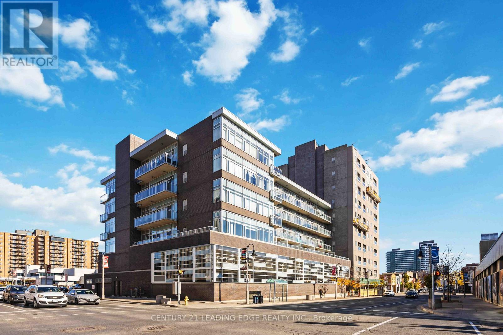 302 - 44 Bond Street W, Oshawa, Ontario  L1G 6R2 - Photo 1 - E12319436