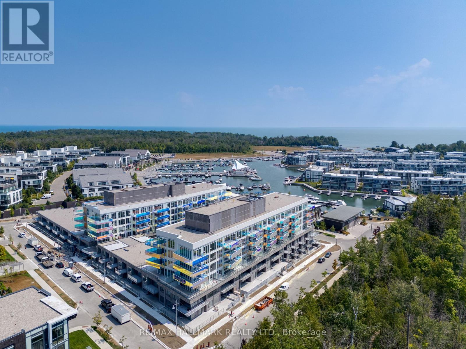 65 Big Bay Point Road N, Innisfil, Ontario  L9S 2N1 - Photo 2 - N12430974