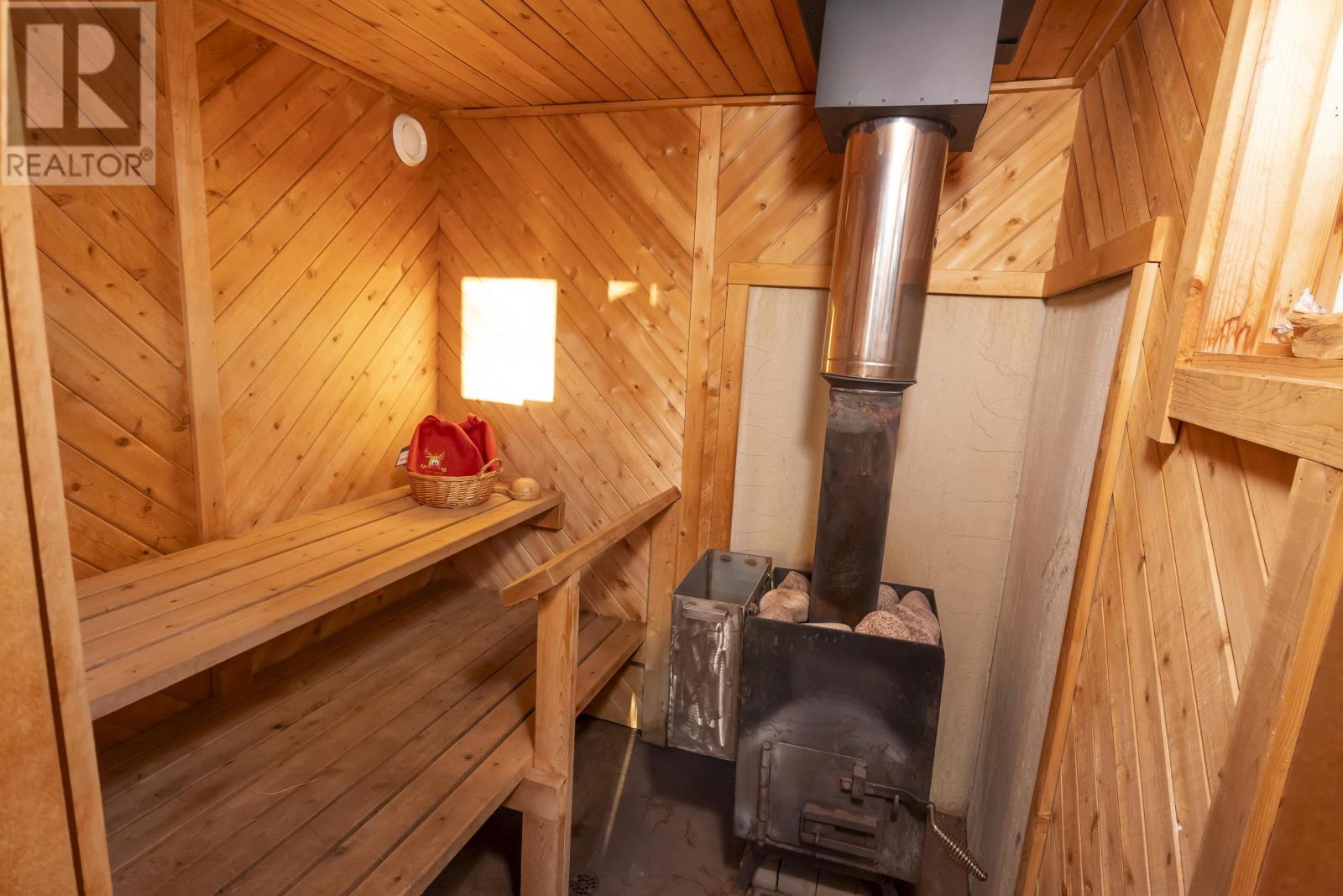 351 Amethyst Harbour, Cliff Ave, Thunder Bay, Ontario  P7A 0B4 - Photo 41 - TB253358